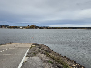 Z Lipna vytáhli auto s lidskými ostatky. Mohlo by jít o Rakušany pohřešované deset let