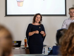 Bylinky i high-tech. Jihočeský startup Herbavita mění výživu hospodářských zvířat