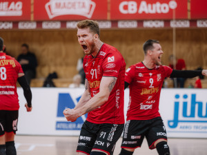 Jihostroj zahájil sezonu vítězstvím 3:0 nad Benátkami