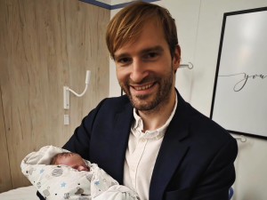 Adam Vojtěch je dvojnásobným otcem. Dcera dostala dvě jména