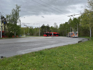 Parkovací dům na Máji bude hotový na konci roku 2027. Někteří s výstavbou stále nesouhlasí