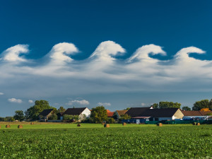 Úchvatné vlny u Vodňan: Lukáš Gallo boduje na světové soutěži fotografií počasí