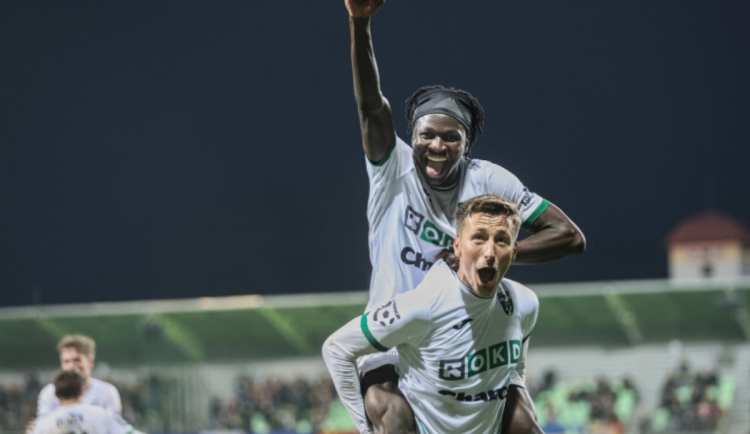 Karviná slaví historický triumf. Poprvé doma porazila Spartu