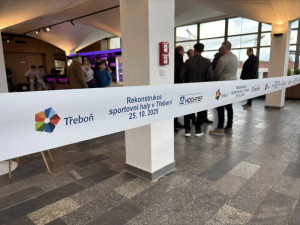Třeboň otevřela zrekonstruovanou sportovní halu. Město už chystá další přístavbu