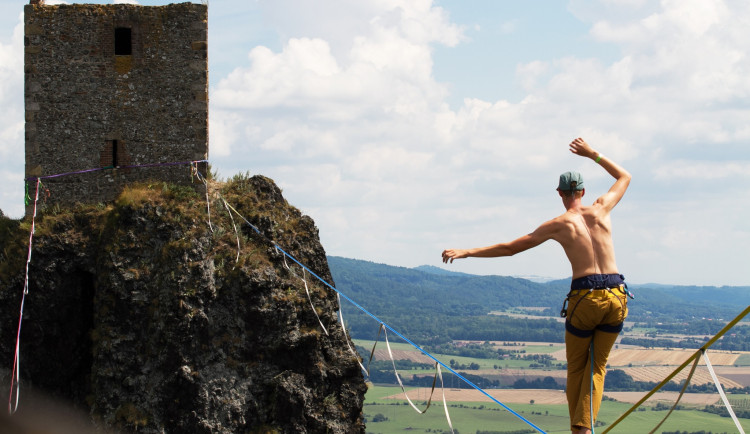 Počítačová hra Kingdom Come pomohla hradu Trosky k rekordní návštěvnosti