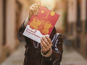 Budějčanda vydává knížku. Přijďte na autogramiádu do IGY