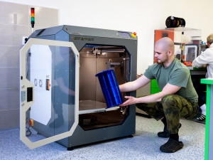 Den otevřených dveří: škola, kde technika žije, zve nové studenty