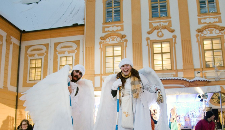  Čerti, koncerty, divadlo i živý betlém. Advent v Borovanech je tu.
