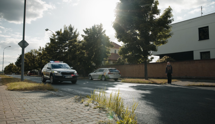 Hudba do uší patří – ale ne v silničním provozu