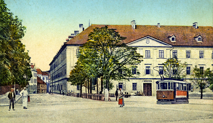 DRBNA HISTORIČKA: Vopjáci utráceli za pivo a dělali problémy. Pomohla až Mariánská kasárna