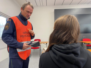 Po srážce vlaků zůstává v nemocnicích devět pacientů