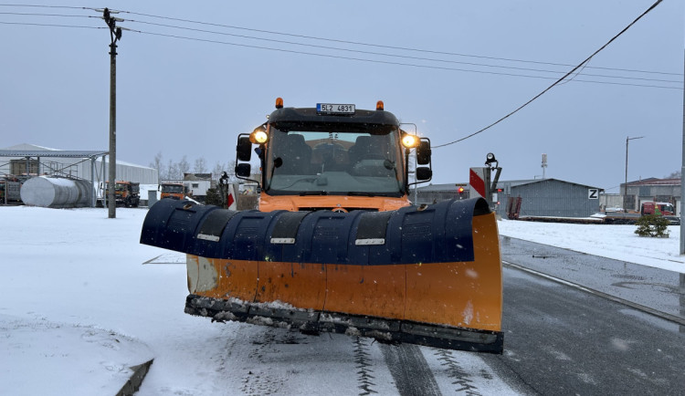 Liberecko zasypal první sníh. Zima vydrží i v dalších dnech