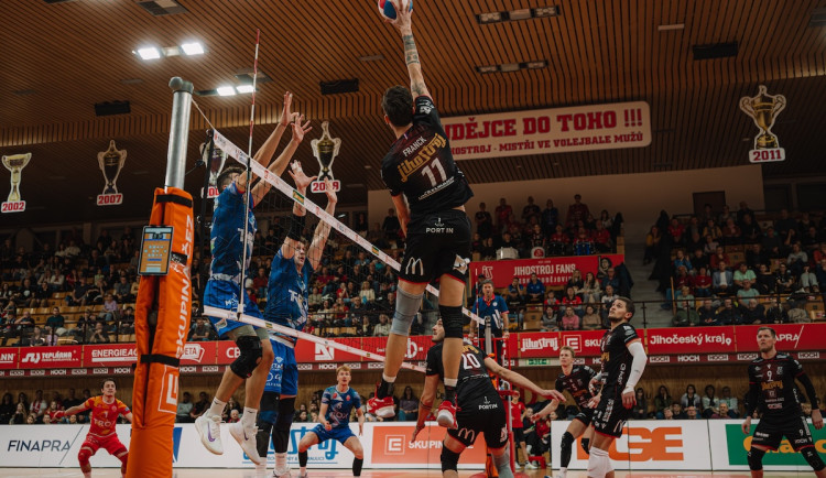 Jihostroj čeká poslední domácí zápas roku. Soutěžte o vstupenky zdarma