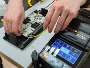 Střední škola spojů a informatiky v Táboře pokrývá hlavní sektory současnosti