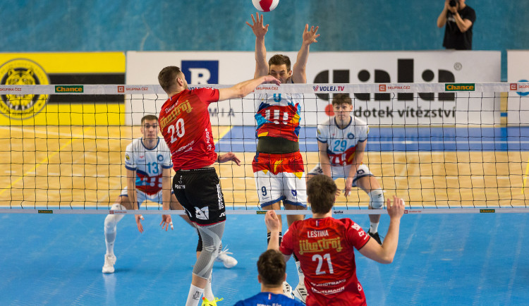 Bojovná Ostrava nedala nic zadarmo. Jihostroj přesto veze tři body