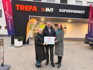 Trefa rozdává radost: Podpořeným organizacím předala šeky v hodnotě 75 000 Kč