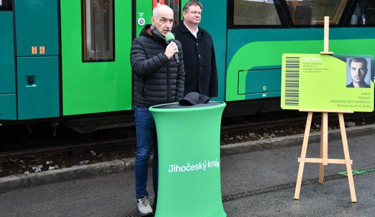 Zelená barva, jednotné ceny a mobilní aplikace. Jihočeská IDESKA odstartuje příští rok