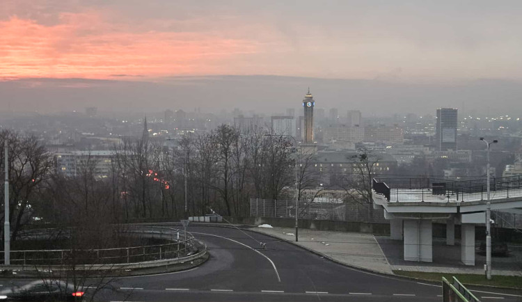 Když topíme lépe, dýcháme lépe. Nové trendy vytápění mění vzduch v kraji