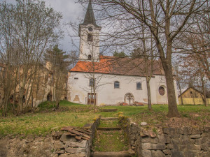 Kostel sv. Jana Křtitele.