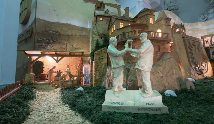 Legendární zakladatel Dostavníku Pavel Aligátor Nenkovský má figurku v mohelnickém betlému