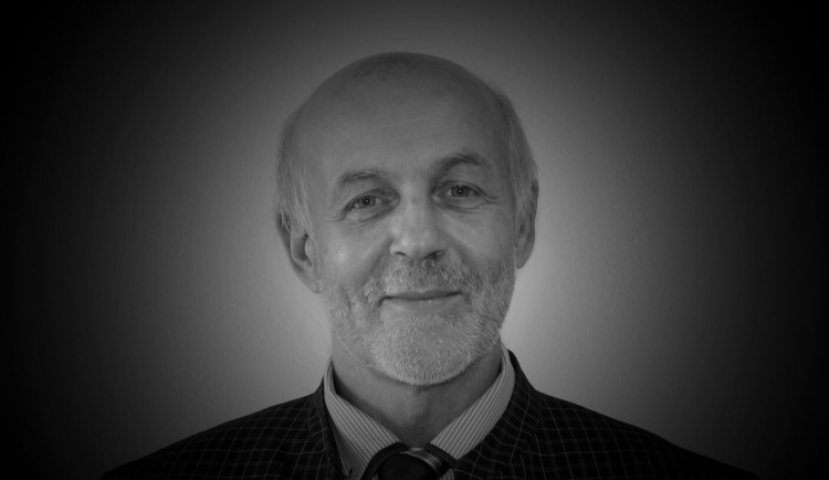 Zemřel ředitel jihlavské školy Dušan Hasoň. Byl to skvělý člověk, vzpomínají lidé