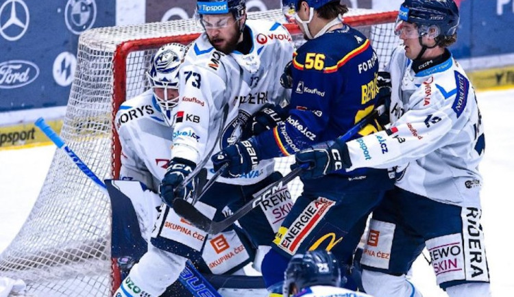 Velká střelecká převaha přinesla Motoru pouze bod