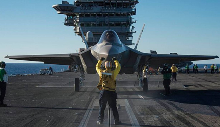 Úspěšný rok 2025 pro F-35: milion hodin, TR-3 hotovo, 191 dodávek