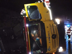 Ledovka jih Čech ochromila jen místy. Nejvážnější nehoda se stala na D3