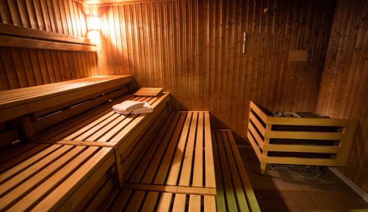 Ostrov chce letos dokončit rekonstrukci městské sauny za více než 30 milionů