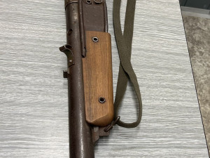 Milionový poklad z války. Policisté v Budějovicích narazili na unikátní karabinu