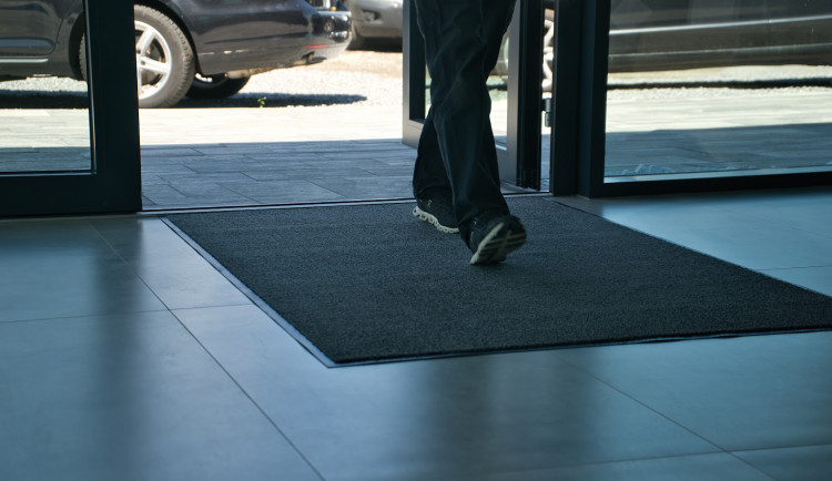 Rohožky samba už 30 let zajišťují čisté a bezpečné vstupy