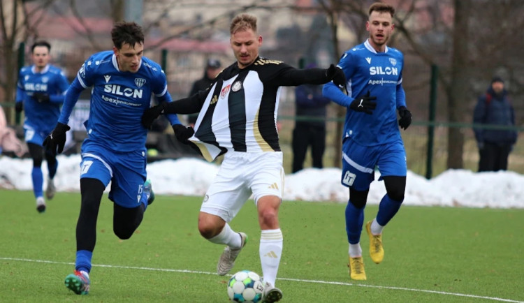 Těsné derby vyhrálo Dynamo, Táborsko bylo ale střelecky pilnější