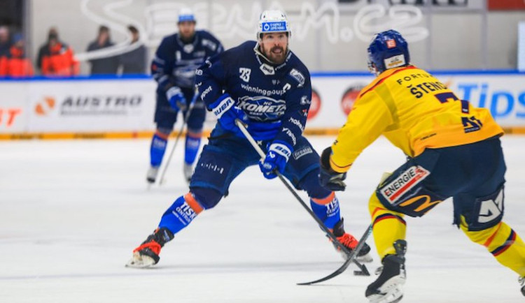 Motor třikrát dotáhl soupeře, padl v prodloužení