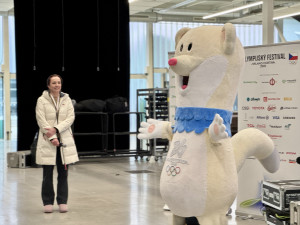 Přípravy olympijského festivalu vrcholí. Kvalitu ledu prověří Jakub Voráček