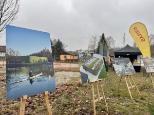 Základní kámen je položen. Hluboká začala psát příběh nového zimního stadionu