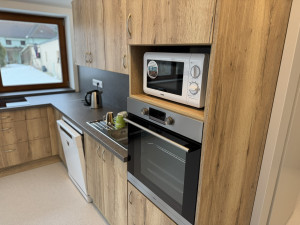 Jihočeský kraj otevřel komunitní bydlení pro lidi s autismem v Oseku