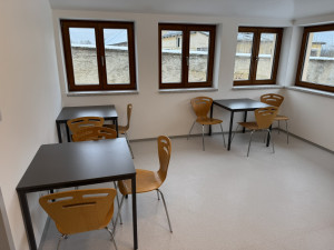 Jihočeský kraj otevřel komunitní bydlení pro lidi s autismem v Oseku