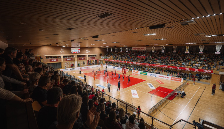 Budějce hostí volejbalové Final Four. V pátek se chystá „Školní zápas“