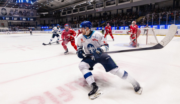 Hokejisté Třince otočili zápas na ledě Kladna, vyhráli 3:1