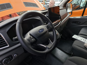 Jihočeští silničáři obměňují vozový park, do terénu vyrážejí i s elektromobily