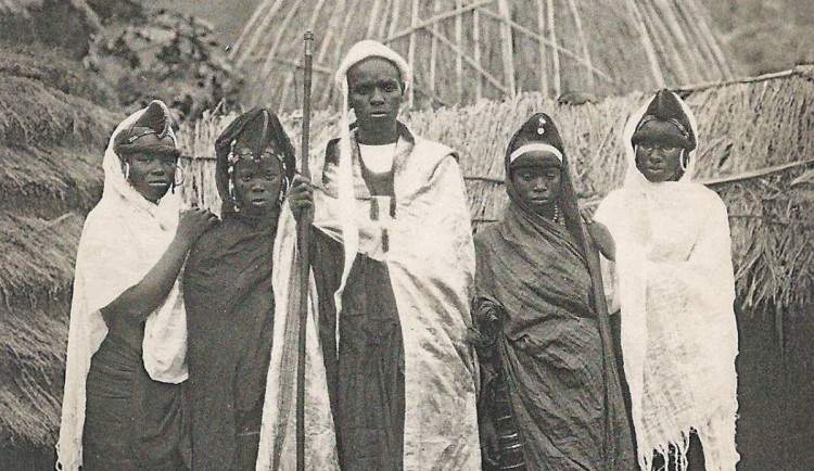 Monogamie vznikla kvůli dědictví, zjistili vědci z Jihočeské univerzity