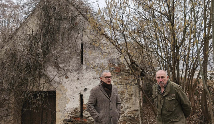 Autoři knihy, Pavel Pechoušek a Václav Hýsek