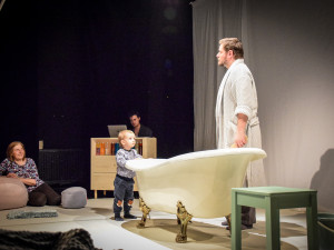 Lázně pro děti i rodinné drama. Jihočeské divadlo chystá pestré jaro plné premiér