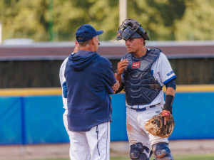 Hluboká rozšiřuje trenérský tým. Do klubu se vrací zkušený trenér Tim Crow.