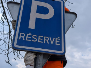 V Táboře upravují parkování. Přehlednější pravidla mají ulevit dopravě i rezidentům