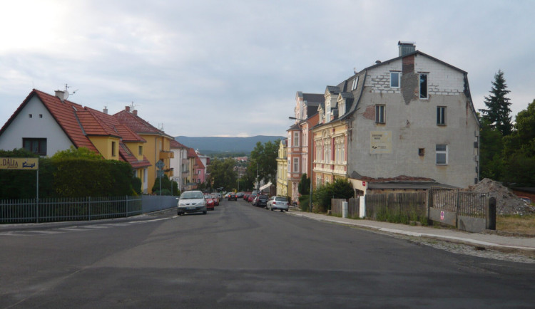 Karlovy Vary budou letos pokračovat v rekonstrukci ulice 5. května