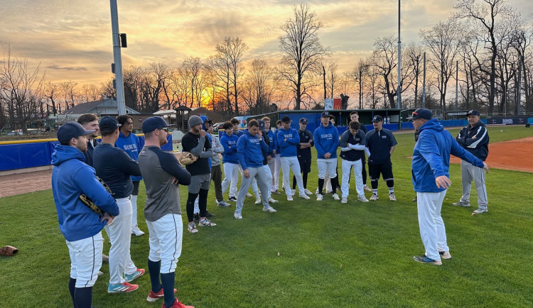 Sokol Hluboká vyráží na soustředění. Tým ladí formu na extraligovou sezónu 2026.