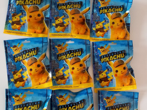 Padělky za statisíce zaplavily Jižní Čechy. Celníci zabavili hračky i sluchátka