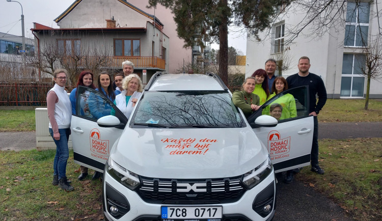 Díky domácímu hospici mohl Jiří odejít doma. Hospic teď žádá veřejnost o pomoc.