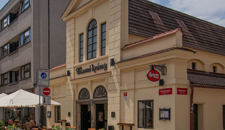 Masné krámy na Velikonoce neotevřou. Rekonstrukce nabrala drobné zpoždění